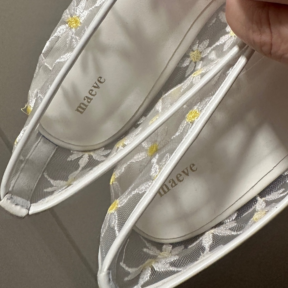Maeve White Daisy Ballet Flats - Picture 6 of 6